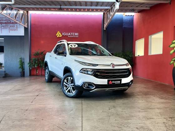FIAT TORO 2.0 16V TURBO DIESEL VOLCANO 4WD AT9 FIAT TORO 2.0 16V TURBO DIESEL VOLCANO 4WD AT9